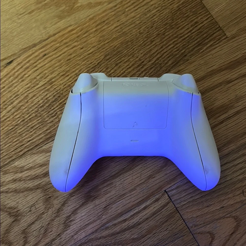 White One S Console with LED Lighting